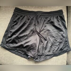 Nike women’s shorts